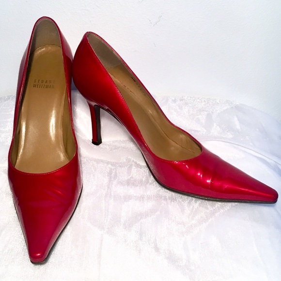 Stuart Weitzman Red Patent Leather Pump - Picture 2 of 7